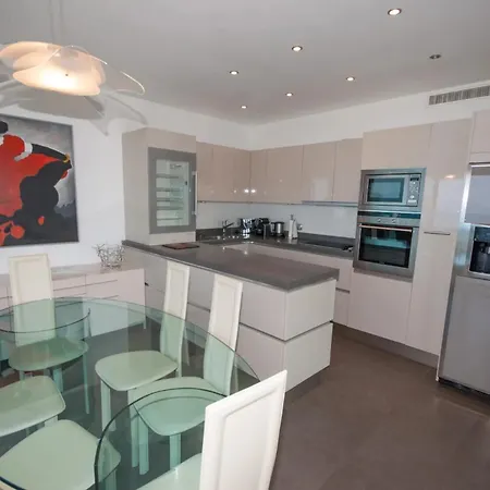 Croisette - 2 Bedrooms - Panoramic Sea View アパート
